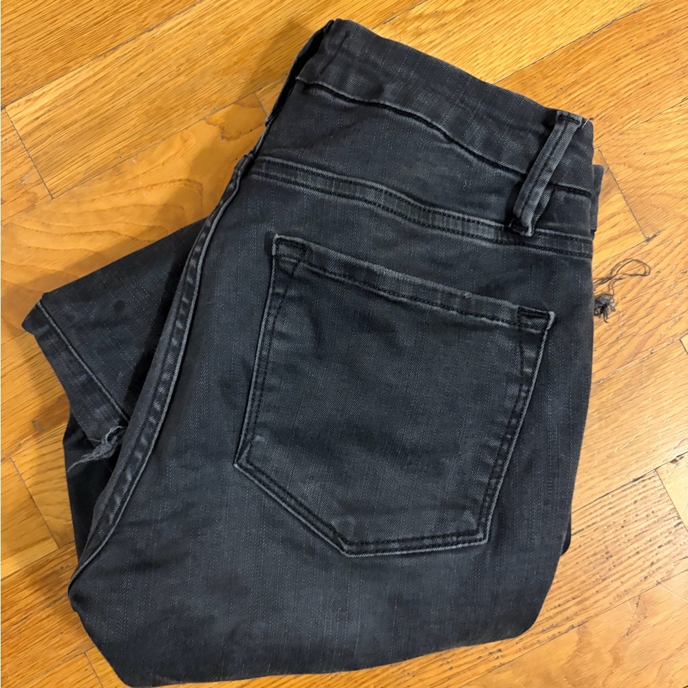 Frame Denim Le Crop Mini Boot in Charcoal